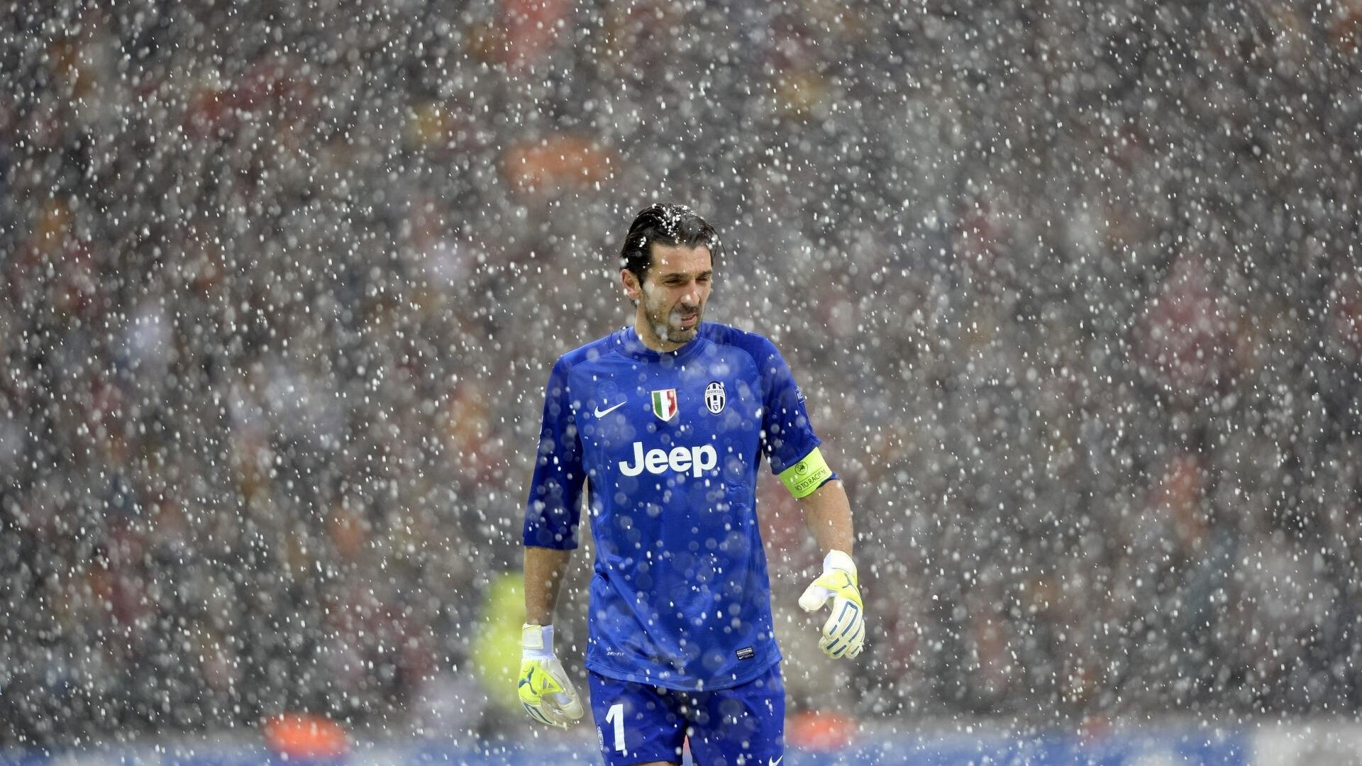 汉堡球员因伤落选，将缺席下个比赛，汉堡著名球员